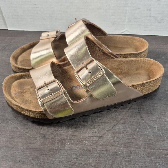 Birkenstock Arizona Sandal Metallic Rose Gold Size 38 (W 7-8) - Picture 4 of 4